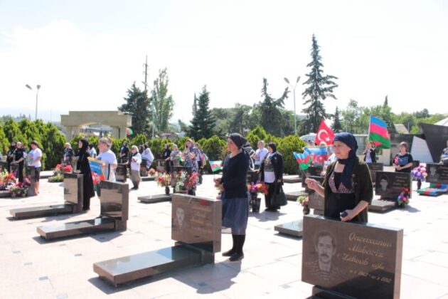 şəhid analarına həsr olunmuş "Analar baş tacımız" layihəsi