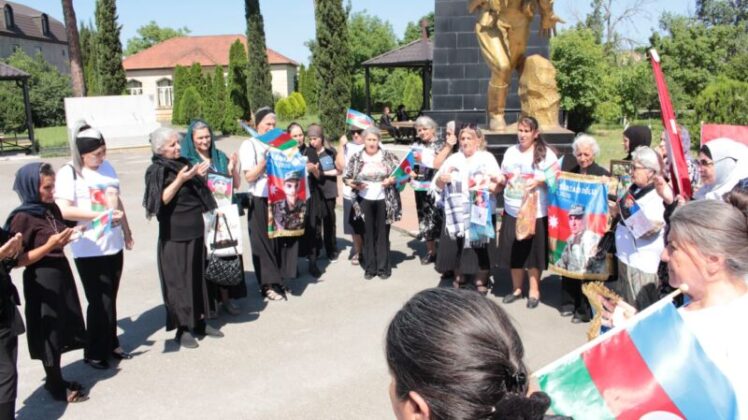 şəhid analarına həsr olunmuş "Analar baş tacımız" layihəsi