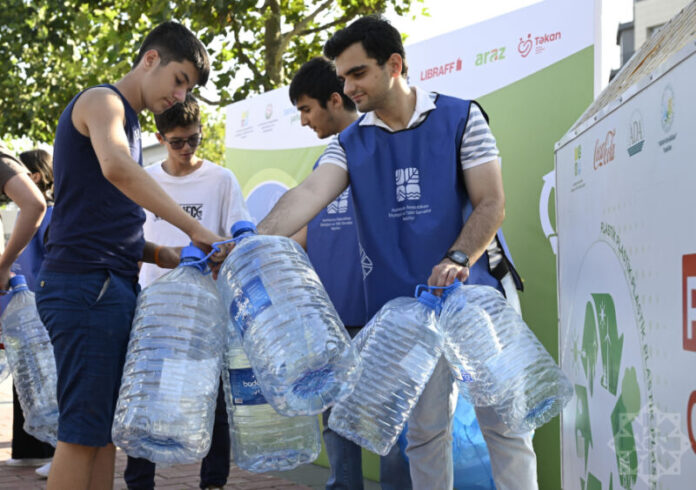 “Tullantıları hədiyyələrə dəyiş” festivalı