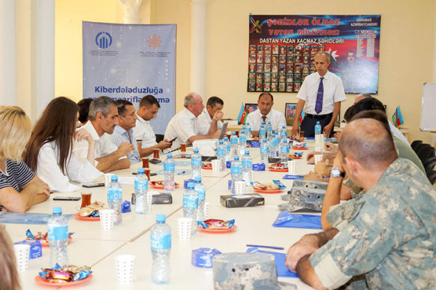 “Kiberdələduzluğa qarşı maarifləndirmə” ictimai təlimi